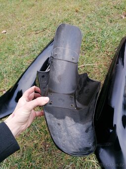 Plasty SUZUKI GS 500 první generace - 3