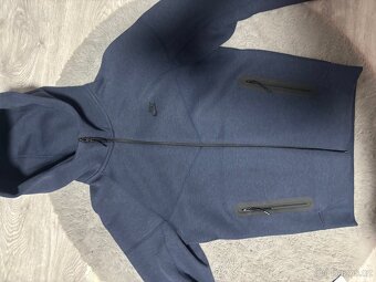 Nike Tech Fleece mikina – NOVÁ s visačkou | Velikost S - 3