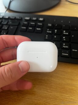 Apple AirPods Pro (2. generace) - 3