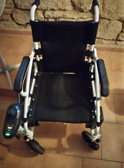 Elektrický invalidní vozík - 3