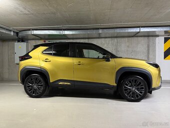 Toyota Yaris Cross,1.5HSD,4x4,ČR,1.MAJ,1/2022,29546km,ZÁRUKA - 3
