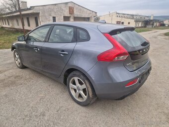 Volvo V40 D2 Kinetic, MOTOR OK, 108TKM, NOVE V SR - 3