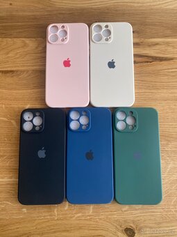 Brno - Nový kryt na iPhone řada 12 - 3