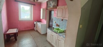 Prodej malého rodinného domku v centru obce Hlušice - 3