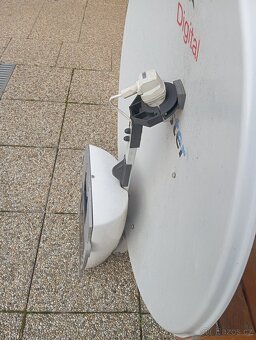 Prodám satelitní automatickou parabolou OYSTER na karavan - 3