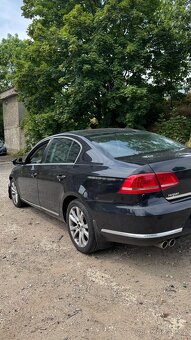 VW Passat B7 sedan - 3