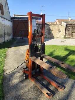 Vysokozdvižný El.vozik - 3