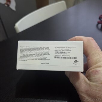 Apple AirPods Pro (2. generace) 
 - 3