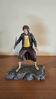 Kompletní sada sošek hobitů z Pána Prstenů od Iron Studios - 3