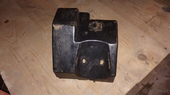 Jawa 350/634 kastlík baterie - 3