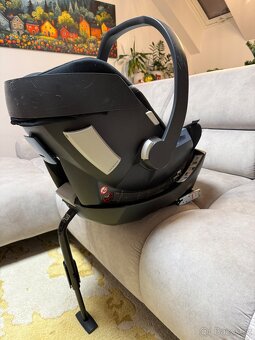 Prodám autosedačku Cybex Aton 5 + ISOFIX - 3