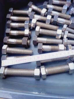 Šrouby nerez M16 a M 20 - 3