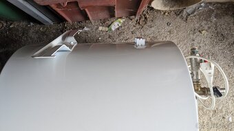 Bojler junior merloni 50 litrů a umyvadlo - 3