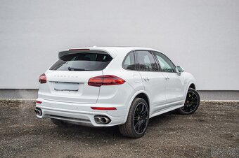 Porsche Cayenne S e-Hybrid II FL - 3