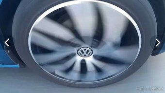 Plovoucí stredove krytky kol - 3