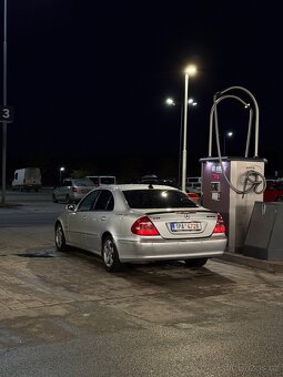Mercedes-Benz E3.2 - 3