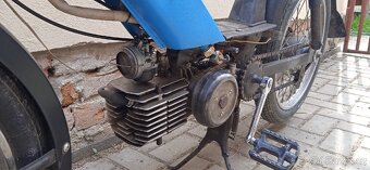 Prodám Babetu 207 s válcem a hlavou 210 - 3