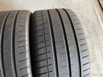 prodám letní pneumatiky 255/35/18 Vredestein dva kusy - 3