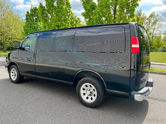 Chevrolet Express 4x4, rok 2013, 5.3 V8, 8 míst, 1.majitel - 3