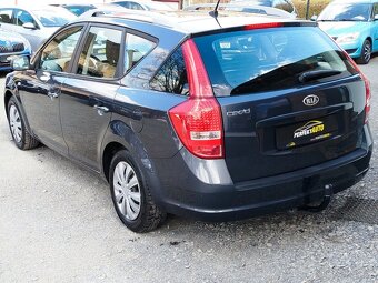 Kia Ceed 1.4i 66kW, r.v. 3/2011, najeto 146.688km - 3