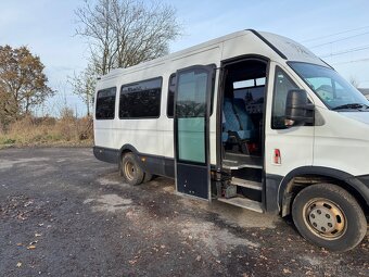 Iveco Daily - autobus-minibus - 3