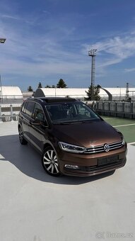VW Touran 2.0tdi 7mist Full výbava Top stav Matrix - 3