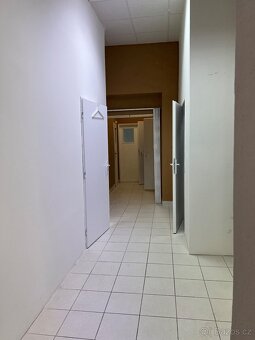Pronájem Prostoru Lovosice - 3