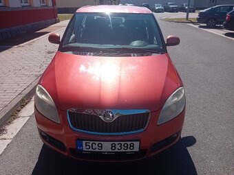 Fabia II 1.2 benzín r.v.2007 - 3