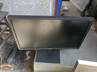 Samsung s24e 450 lcd 25" - 3