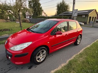 Peugeot 307 1.6 HDi - nová STK + SERVIS - 3