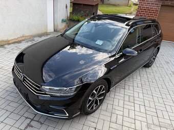 VW Passat GTE 1.4 TSi 115Kw/DSG/Virtual/Head-Up/Tažný/Pano - 3
