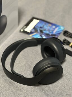 PlayStation Pulse 3D Headset + Fortnite Gift Card - 3