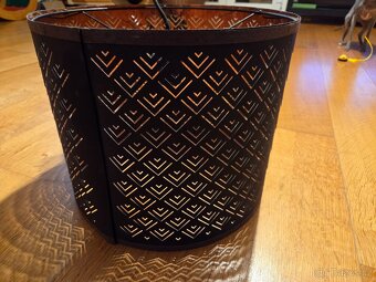 Stínidlo a lampa - 3