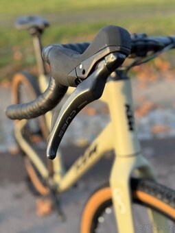 Gravel kolo KTM Gravelator 25 - 3