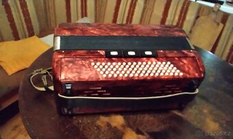 Prodám akordeon delicie CARMEN 80 basů 3 hlas - 3