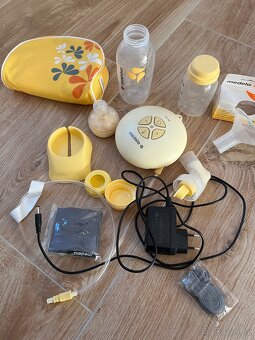 Elektrická odsávačka medela - 3