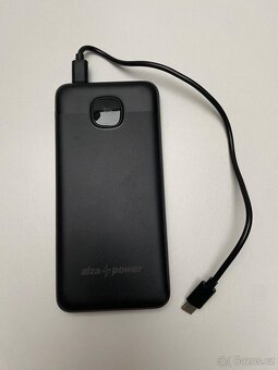 Power banka Alza - 3