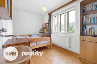 Samostatný rodinný dům, 9+2, pozemek 1352 m2, vodní nádrž Se - 3