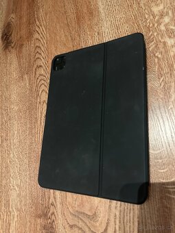 Apple Smart Keyboard Folio iPad Pro 11" a iPad Air - 3