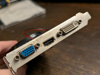 NVIDIA GeForce GT620 2GB - 3