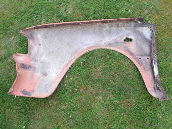 ŠKODA 120 - BLATNÍK - 3