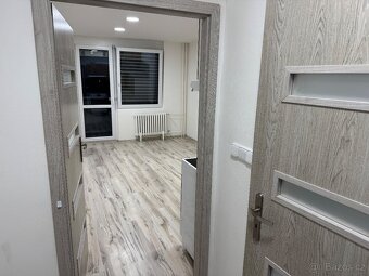 Pronájem bytu ve Chvaleticích 2+kk - 3