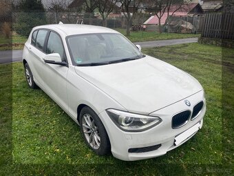 BMW 116i 100kw 2013 bílá + světlý interiér - 3