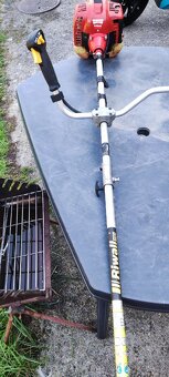 Motorový křovinořez - 3