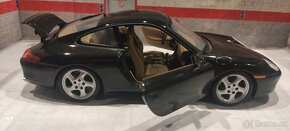 Porsche Carrera Út Models 1:18 - 3