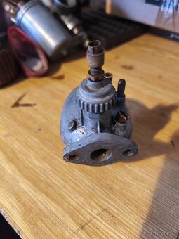 Karburátor Stadion S11 - 3