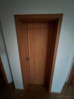 INTERIÉROVÉ DVEŘE + OBLOŽKY - levně- dobrý stav - 3