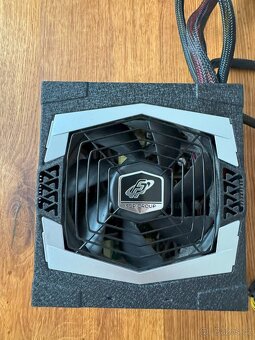 Zdroj Fortron AURUM 92+, 80+ Platinum, 650W - 3