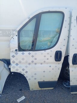 PEUGEOT BOXER, CITROEN JUMPER, FIAT DUCATO DVEŘE Z RV 2017 - 3