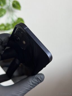 iPhone 12 64GB černý - 100% baterie - 3